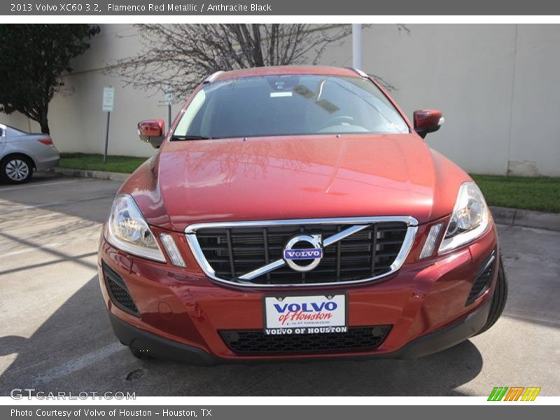 Flamenco Red Metallic / Anthracite Black 2013 Volvo XC60 3.2