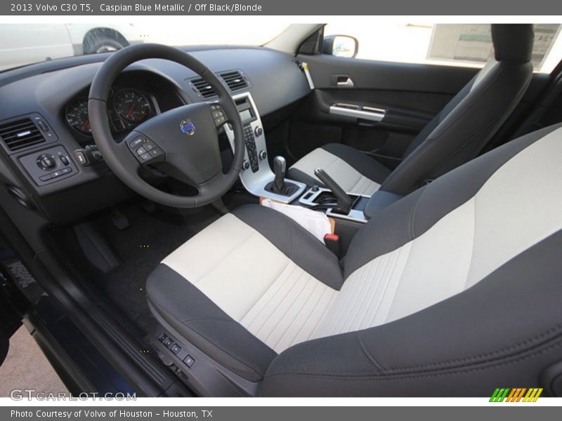  2013 C30 T5 Off Black/Blonde Interior