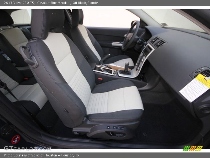 Front Seat of 2013 C30 T5