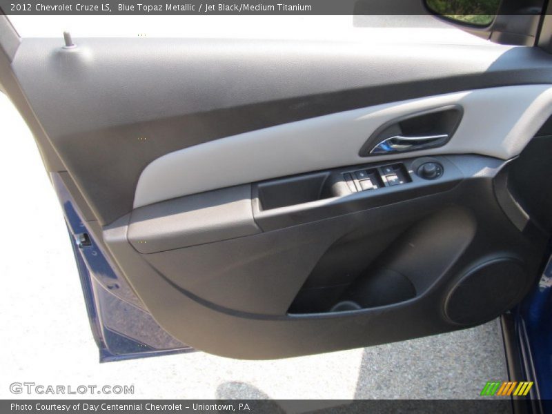 Blue Topaz Metallic / Jet Black/Medium Titanium 2012 Chevrolet Cruze LS