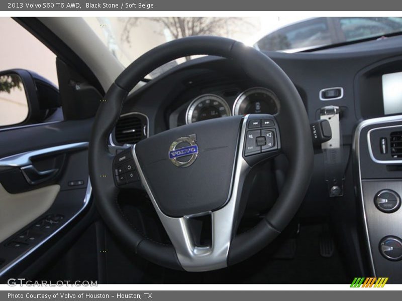  2013 S60 T6 AWD Steering Wheel