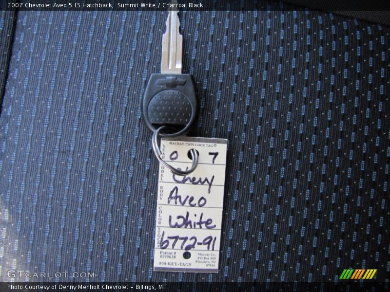 Summit White / Charcoal Black 2007 Chevrolet Aveo 5 LS Hatchback