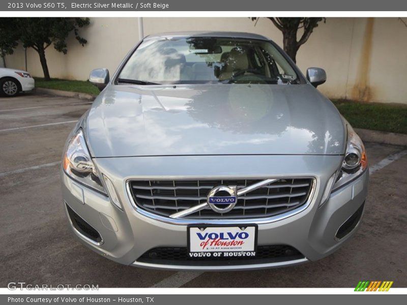Electric Silver Metallic / Soft Beige 2013 Volvo S60 T5