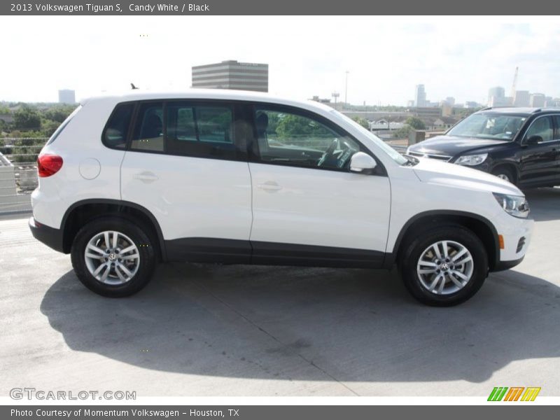 Candy White / Black 2013 Volkswagen Tiguan S