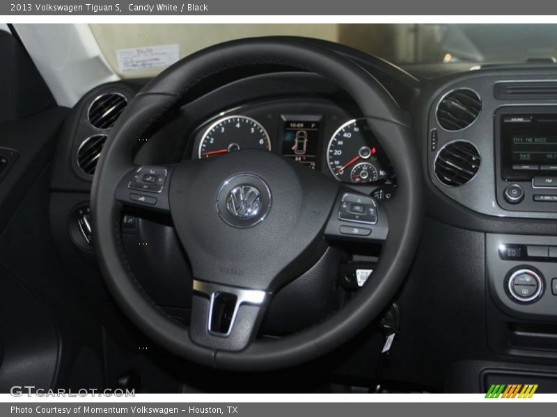Candy White / Black 2013 Volkswagen Tiguan S