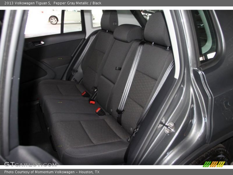 Pepper Gray Metallic / Black 2013 Volkswagen Tiguan S
