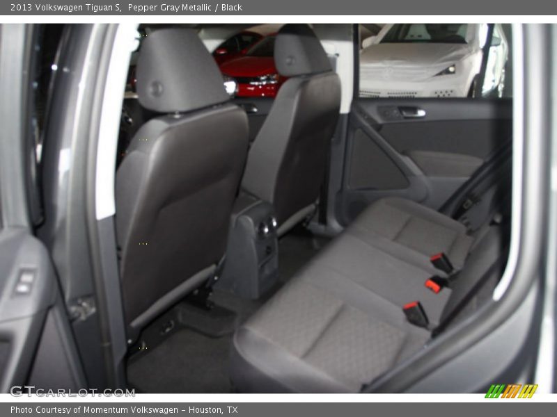 Pepper Gray Metallic / Black 2013 Volkswagen Tiguan S