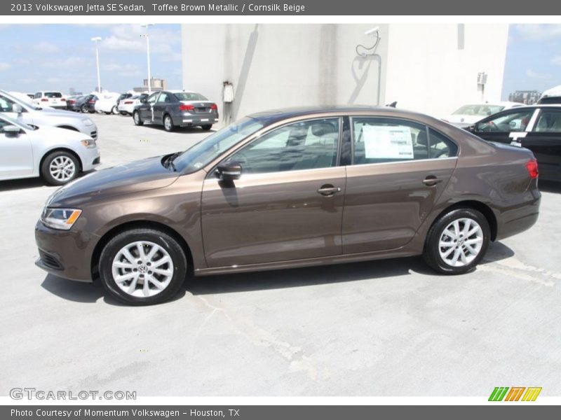 Toffee Brown Metallic / Cornsilk Beige 2013 Volkswagen Jetta SE Sedan