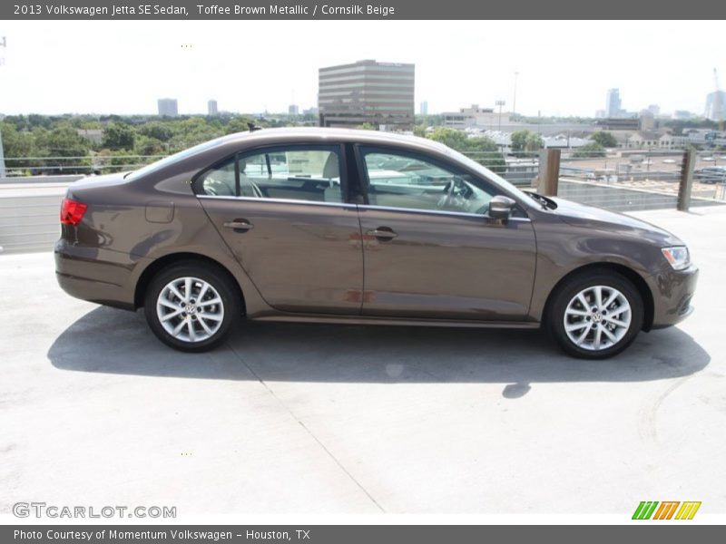 Toffee Brown Metallic / Cornsilk Beige 2013 Volkswagen Jetta SE Sedan