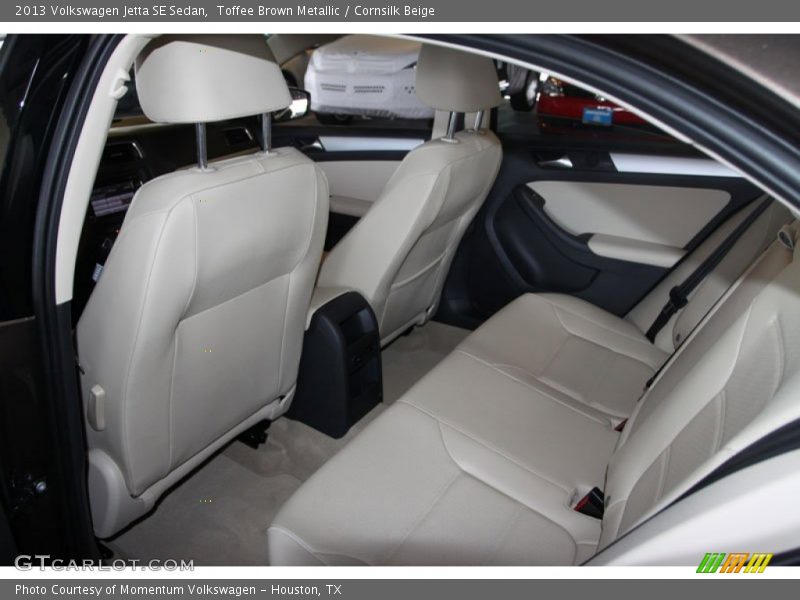 Toffee Brown Metallic / Cornsilk Beige 2013 Volkswagen Jetta SE Sedan