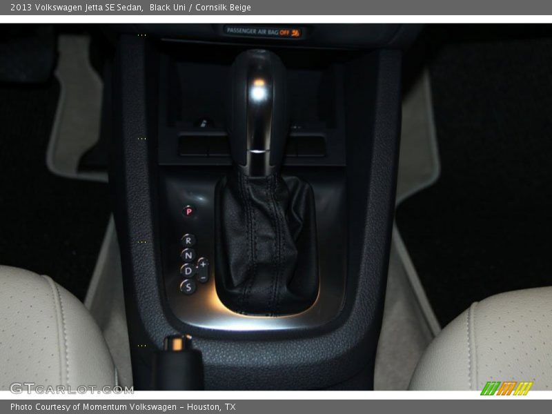 Black Uni / Cornsilk Beige 2013 Volkswagen Jetta SE Sedan