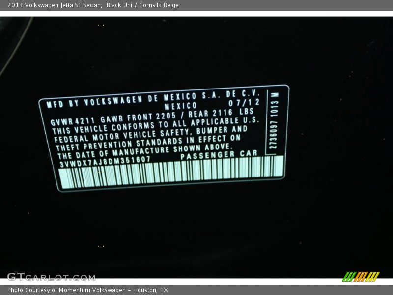 Black Uni / Cornsilk Beige 2013 Volkswagen Jetta SE Sedan
