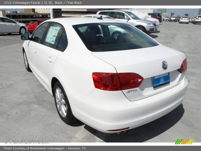 Black / Titan Black 2013 Volkswagen Passat 2.5L SE