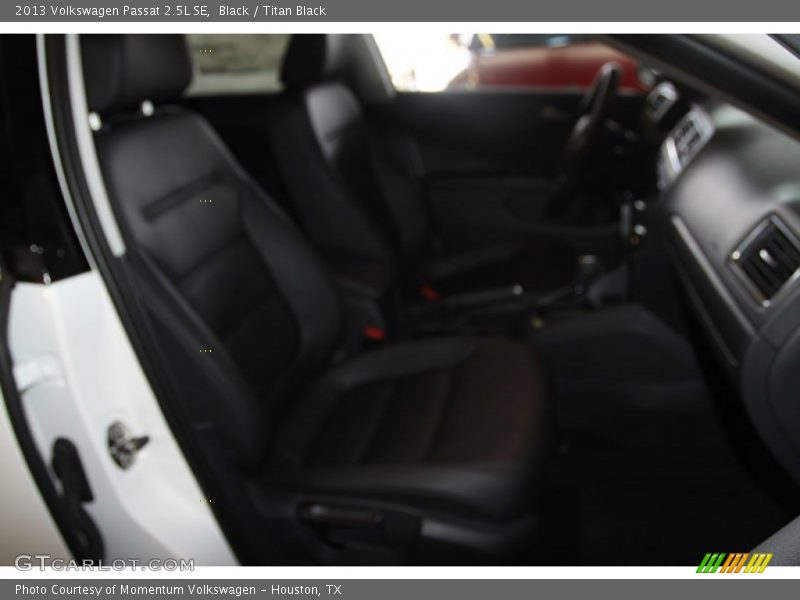 Black / Titan Black 2013 Volkswagen Passat 2.5L SE