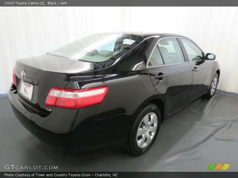 Black / Ash 2009 Toyota Camry LE