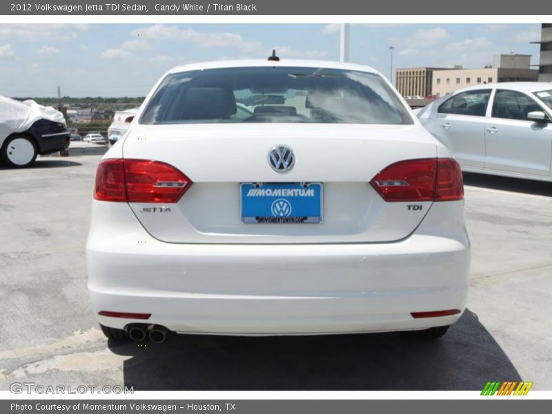 Candy White / Titan Black 2012 Volkswagen Jetta TDI Sedan