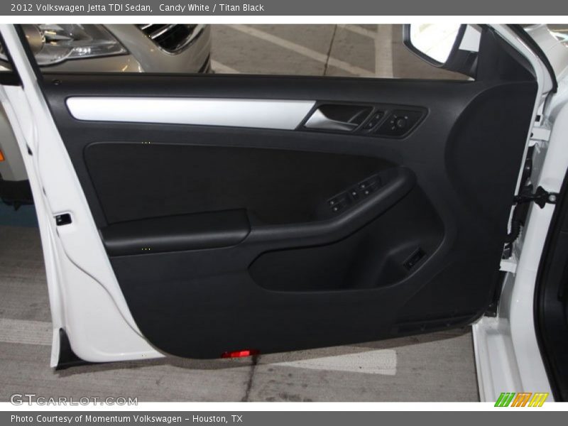 Candy White / Titan Black 2012 Volkswagen Jetta TDI Sedan