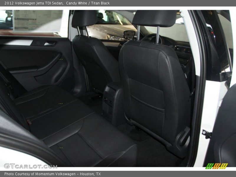 Candy White / Titan Black 2012 Volkswagen Jetta TDI Sedan