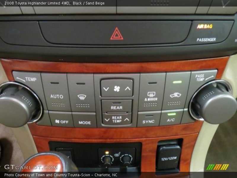 Black / Sand Beige 2008 Toyota Highlander Limited 4WD