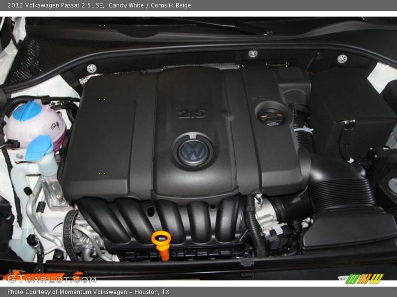 Candy White / Cornsilk Beige 2012 Volkswagen Passat 2.5L SE