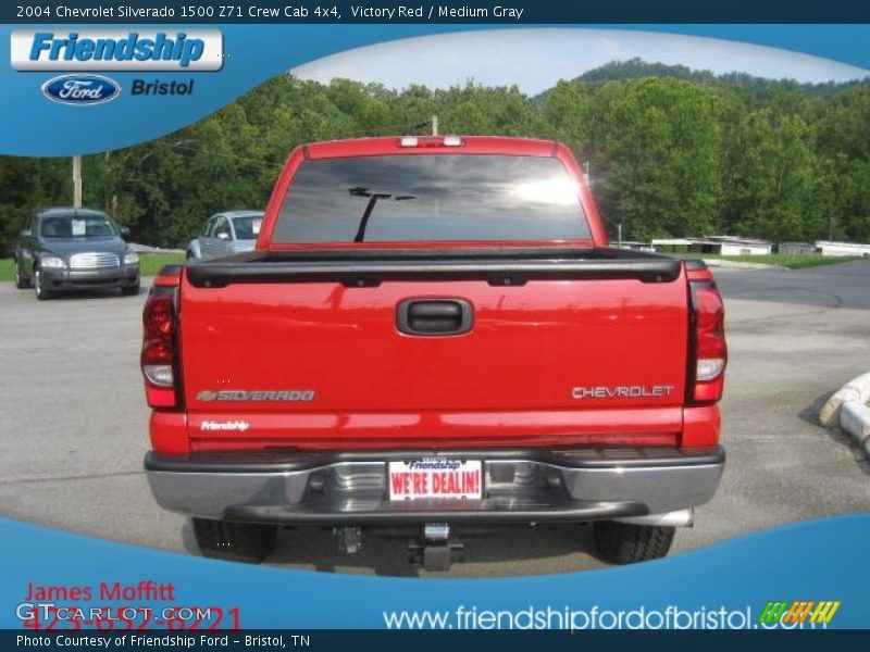 Victory Red / Medium Gray 2004 Chevrolet Silverado 1500 Z71 Crew Cab 4x4