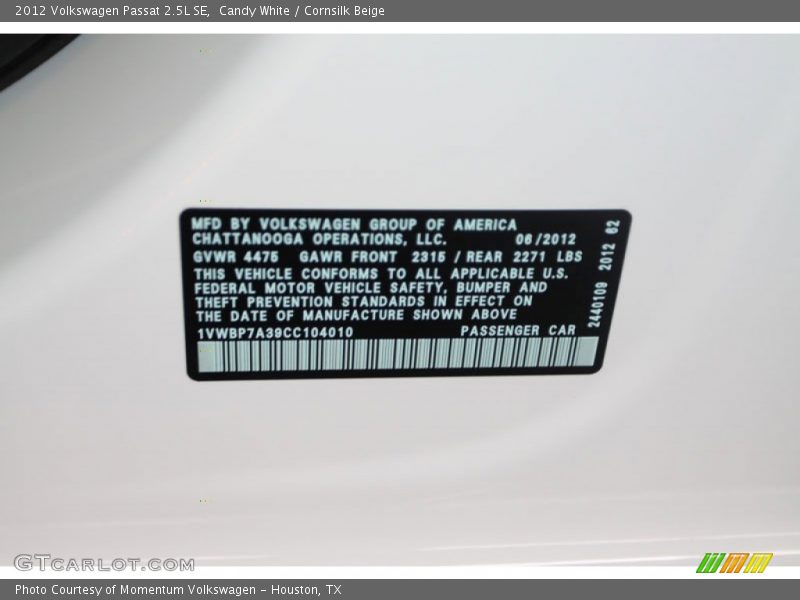 Candy White / Cornsilk Beige 2012 Volkswagen Passat 2.5L SE
