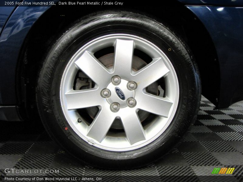 Dark Blue Pearl Metallic / Shale Grey 2005 Ford Five Hundred SEL