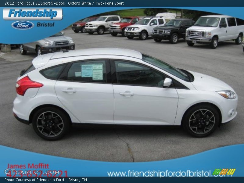 Oxford White / Two-Tone Sport 2012 Ford Focus SE Sport 5-Door