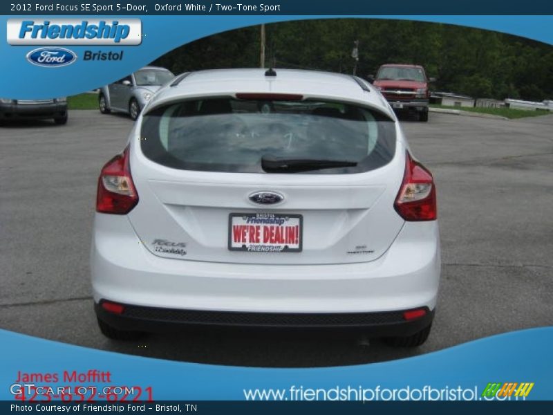 Oxford White / Two-Tone Sport 2012 Ford Focus SE Sport 5-Door