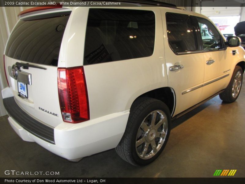 White Diamond / Cocoa/Cashmere 2009 Cadillac Escalade AWD