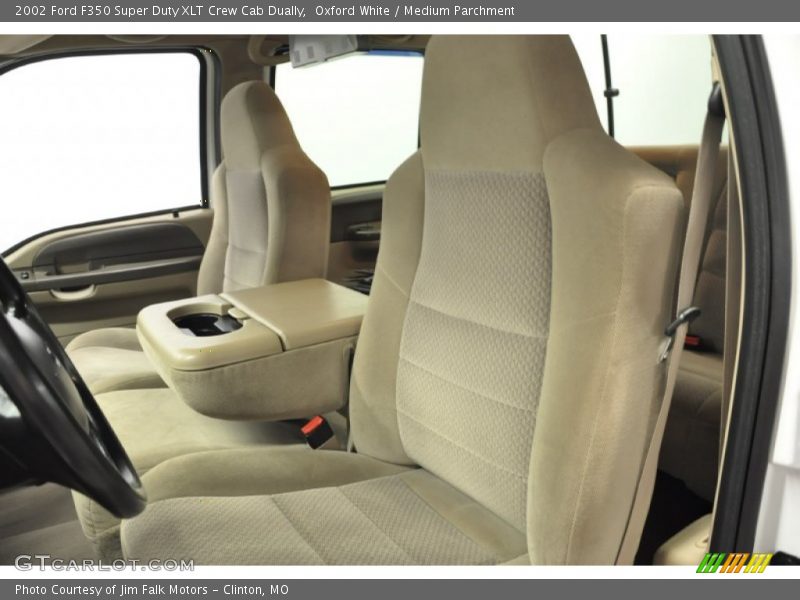 Oxford White / Medium Parchment 2002 Ford F350 Super Duty XLT Crew Cab Dually
