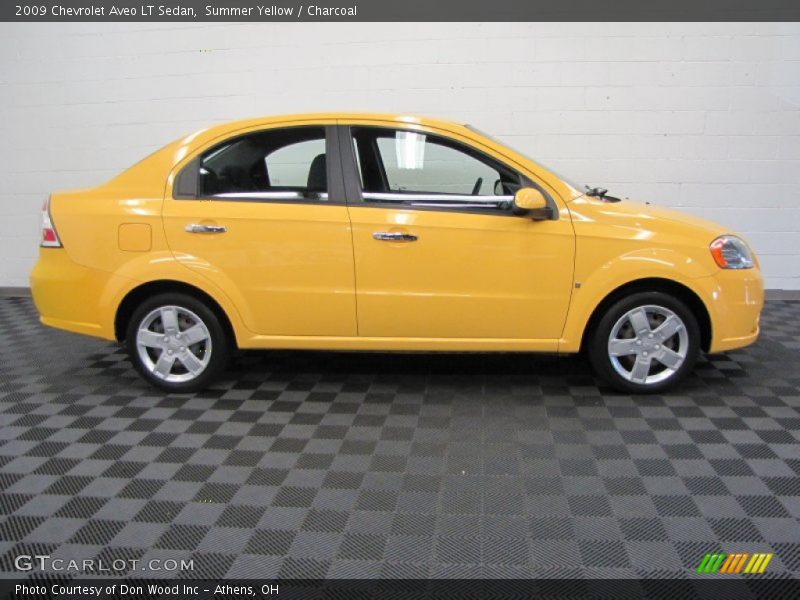 Summer Yellow / Charcoal 2009 Chevrolet Aveo LT Sedan