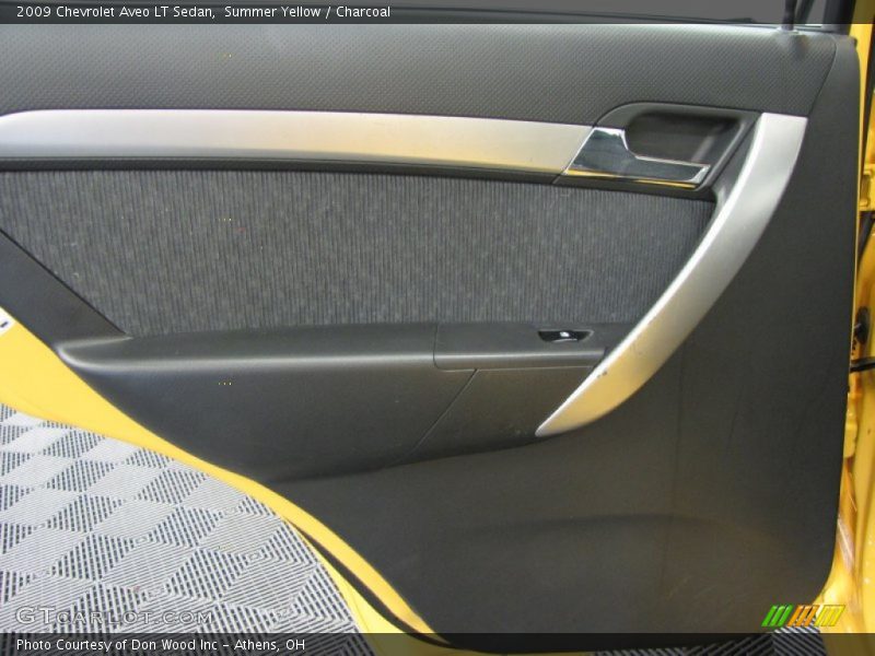 Summer Yellow / Charcoal 2009 Chevrolet Aveo LT Sedan