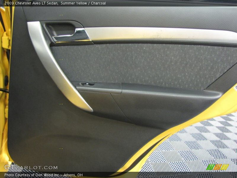 Summer Yellow / Charcoal 2009 Chevrolet Aveo LT Sedan