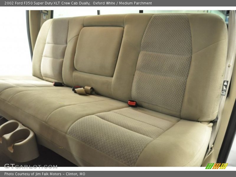 Oxford White / Medium Parchment 2002 Ford F350 Super Duty XLT Crew Cab Dually