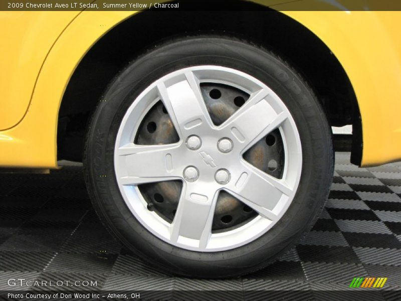 Summer Yellow / Charcoal 2009 Chevrolet Aveo LT Sedan