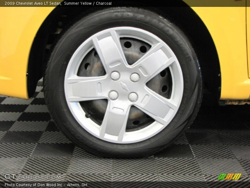 Summer Yellow / Charcoal 2009 Chevrolet Aveo LT Sedan