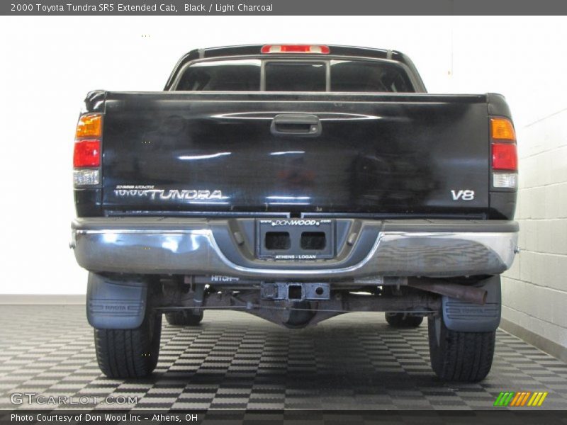 Black / Light Charcoal 2000 Toyota Tundra SR5 Extended Cab