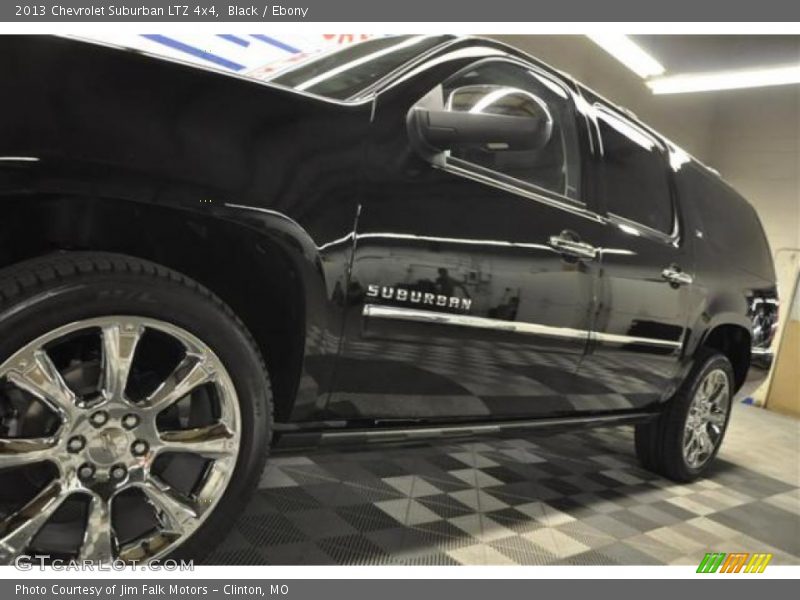 Black / Ebony 2013 Chevrolet Suburban LTZ 4x4