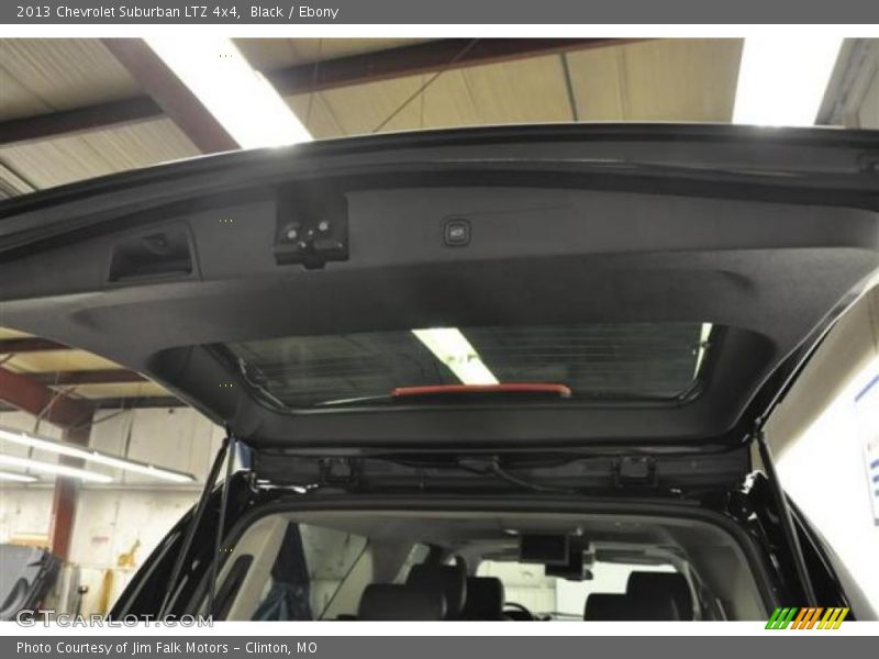 Black / Ebony 2013 Chevrolet Suburban LTZ 4x4