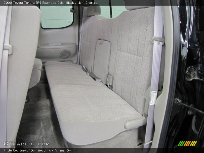 Black / Light Charcoal 2000 Toyota Tundra SR5 Extended Cab