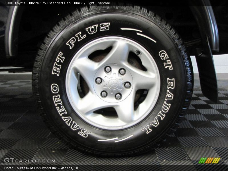 Black / Light Charcoal 2000 Toyota Tundra SR5 Extended Cab