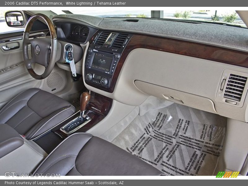 White Lightning / Tehama Leather 2006 Cadillac DTS Performance