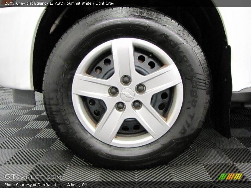 Summit White / Light Gray 2005 Chevrolet Equinox LS AWD