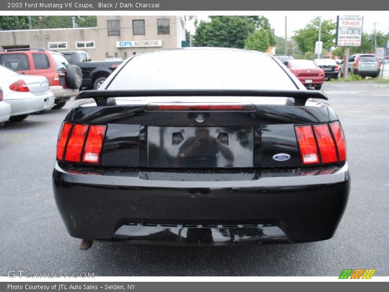 Black / Dark Charcoal 2003 Ford Mustang V6 Coupe