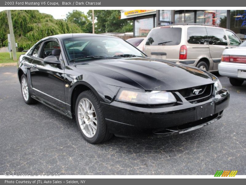Black / Dark Charcoal 2003 Ford Mustang V6 Coupe