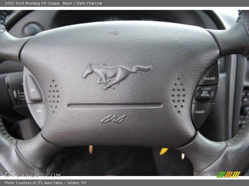 Black / Dark Charcoal 2003 Ford Mustang V6 Coupe