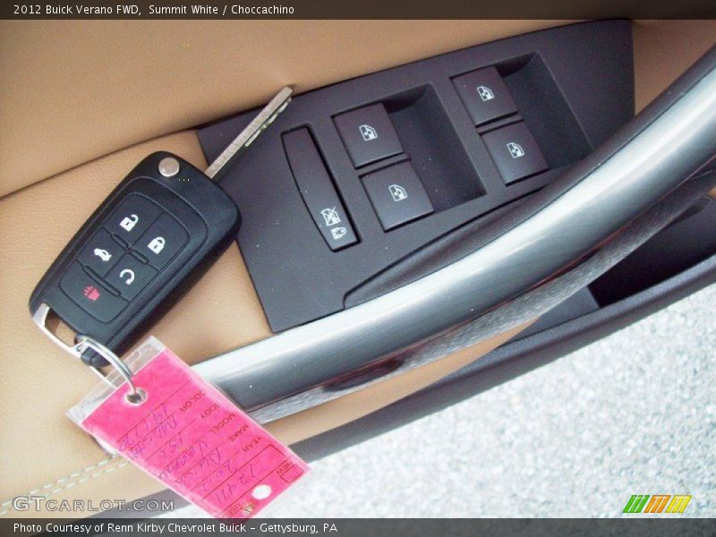 Summit White / Choccachino 2012 Buick Verano FWD