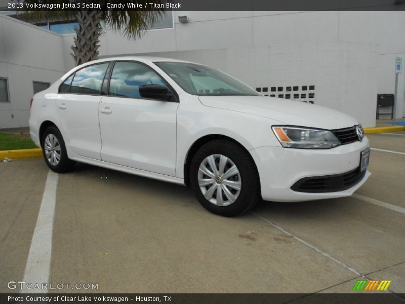 Candy White / Titan Black 2013 Volkswagen Jetta S Sedan