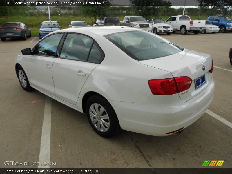 Candy White / Titan Black 2013 Volkswagen Jetta S Sedan